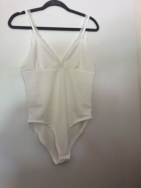 Galita White Lace-Trim Bodysuit size Large